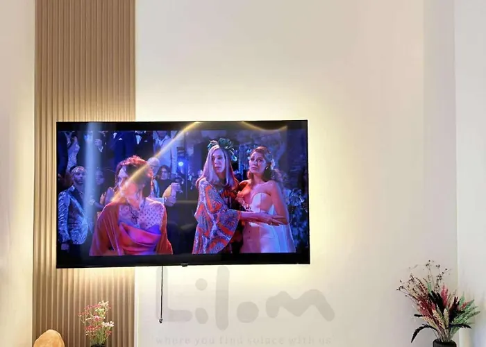 Lilom Aparthotel