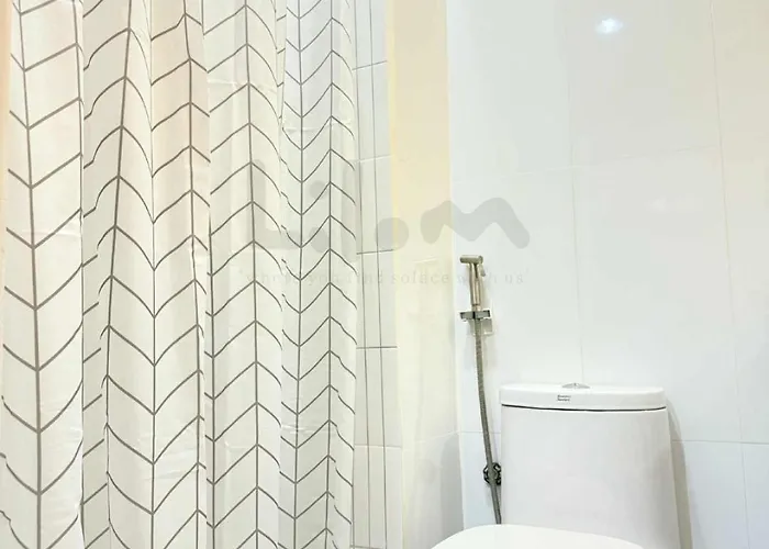 Lilom Aparthotel