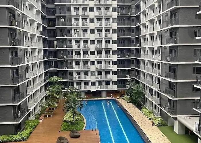 Lilom Aparthotel